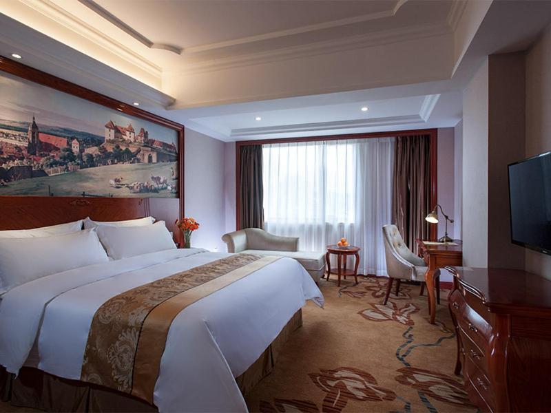 Vienna International Hotel Shaoguan Fengcailou Extérieur photo
